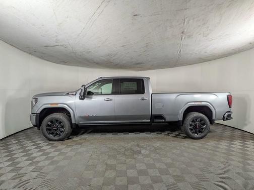 2026 GMC Sierra 3500 AT4