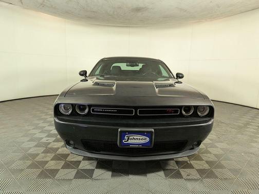Phantom Black Tri Coat Pearl 2015 Dodge Challenger R/T