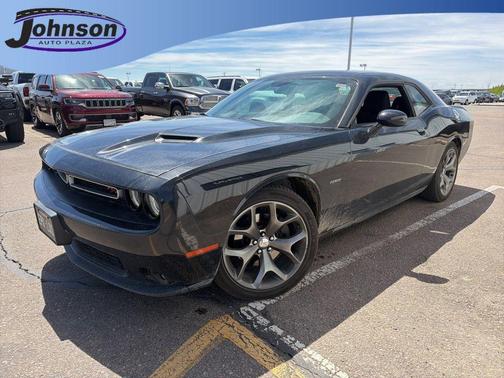 Phantom Black Tri Coat Pearl 2015 Dodge Challenger R/T
