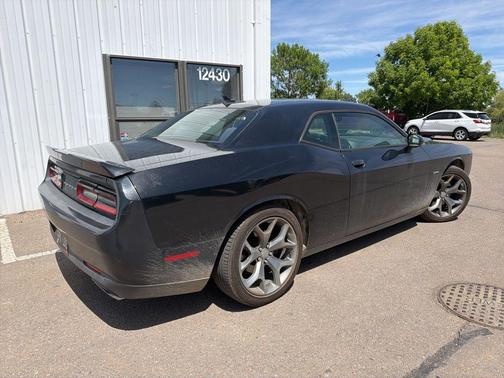 Phantom Black Tri Coat Pearl 2015 Dodge Challenger R/T