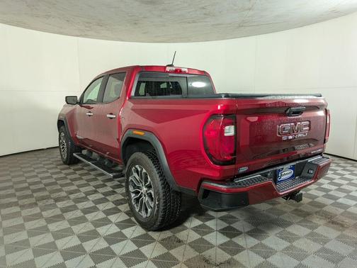 2025 GMC Canyon Denali