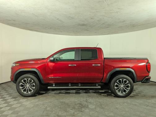 2025 GMC Canyon Denali