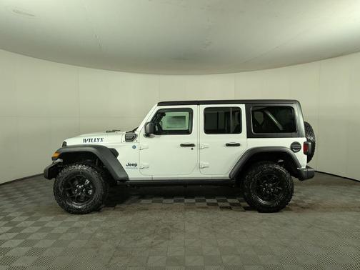 2025 Jeep Wrangler 4xe Sport