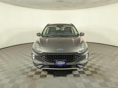 2020 Ford Escape Titanium Hybrid