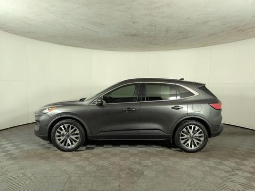 2020 Ford Escape Titanium Hybrid