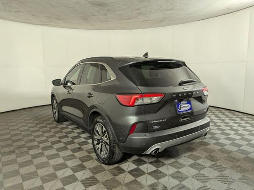 2020 Ford Escape Titanium Hybrid
