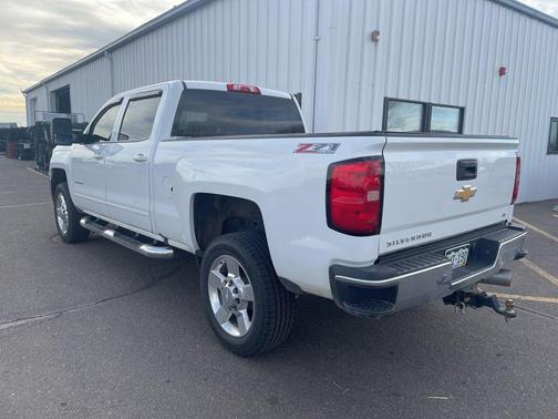 2017 Chevrolet Silverado 2500 LT