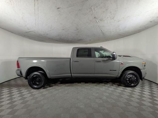 2026 RAM 3500 Limited
