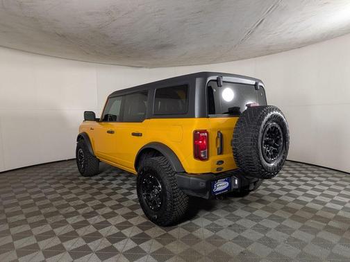 Cyber Orange Metallic Tricoat 2022 Ford Bronco Big Bend