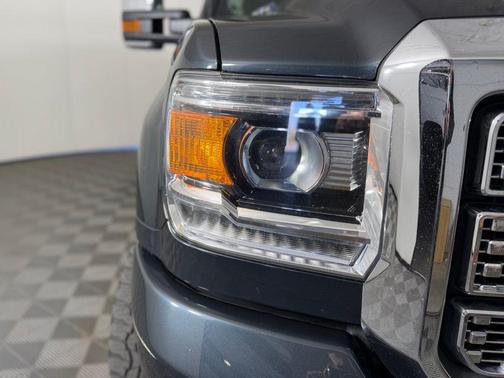 2019 GMC Sierra 2500 Denali