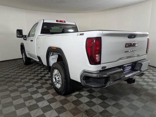 2025 GMC Sierra 2500 Pro