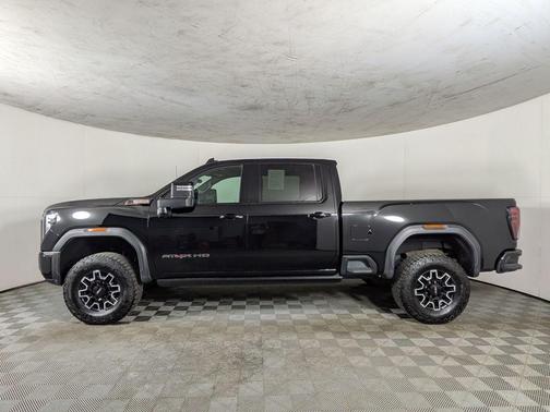 2024 GMC Sierra 2500 AT4X