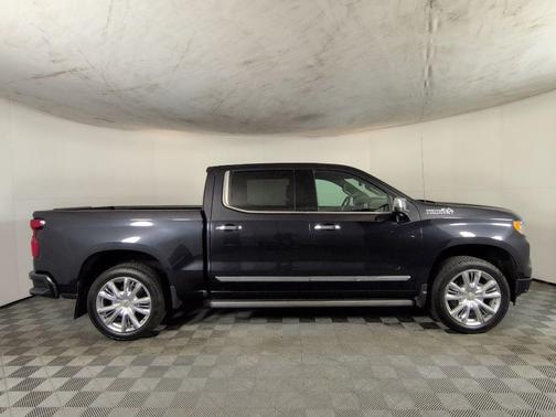 Dark Ash Metallic 2023 Chevrolet Silverado 1500 High Country