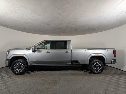 2025 GMC Sierra 3500 Denali Ultimate