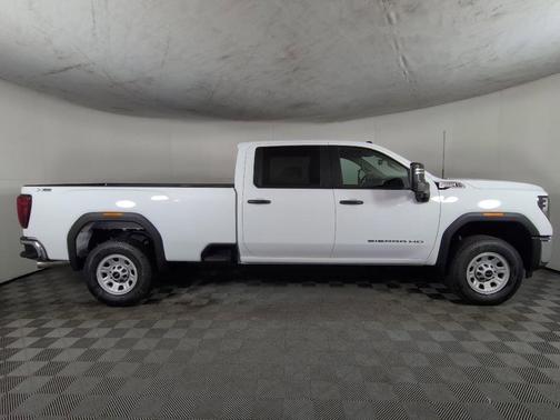 Summit White 2026 GMC Sierra 3500 Pro