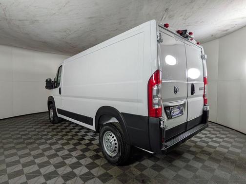 2026 RAM ProMaster 1500 Low Roof