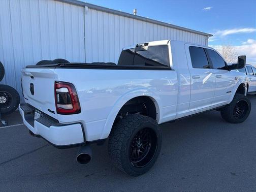 Bright White Clearcoat 2022 RAM 3500 Limited