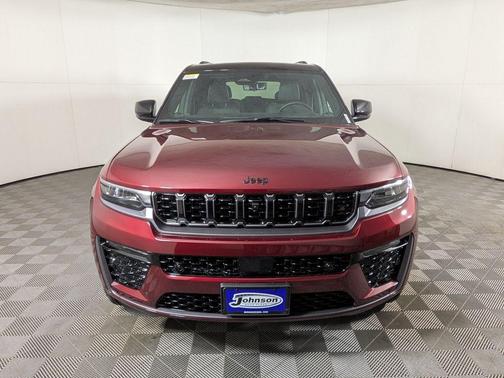 Velvet Red Pearlcoat 2026 Jeep Grand Cherokee Summit