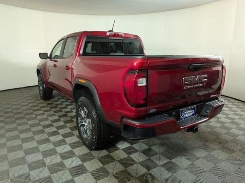 2025 GMC Canyon AT4