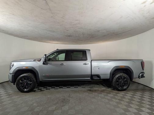 2026 GMC Sierra 3500 AT4