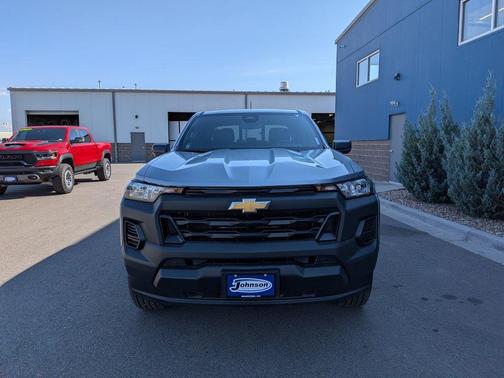2025 Chevrolet Colorado WT
