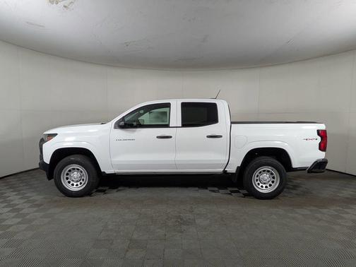 2025 Chevrolet Colorado WT