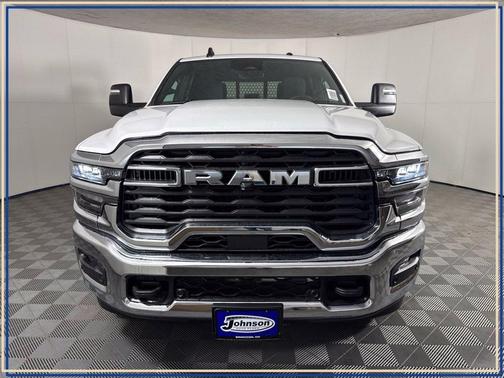 Bright White Clearcoat 2026 RAM 2500 Tradesman