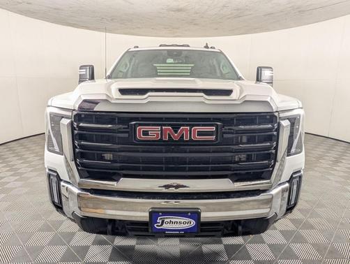 2025 GMC Sierra 3500 Pro