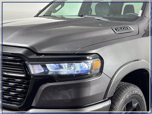 Granite Crystal Clearcoat Metallic 2027 RAM 1500 Big Horn/Lone Star