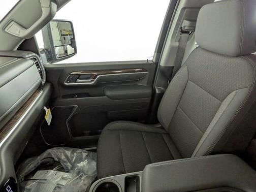 2026 GMC Sierra 2500 SLE