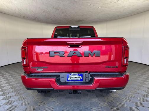Molten Red Pearlcoat 2026 RAM 2500 Laramie