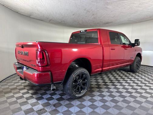 Molten Red Pearlcoat 2026 RAM 2500 Laramie