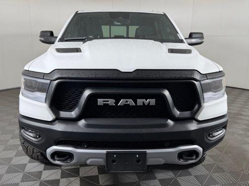 Bright White Clearcoat 2024 RAM 1500 Rebel