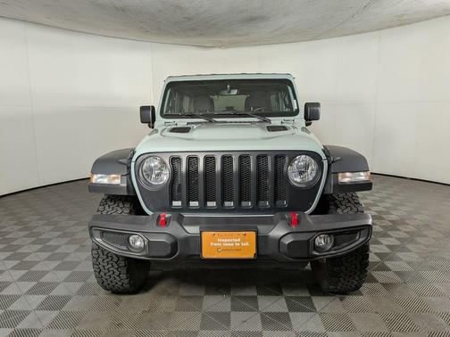 Earl Clearcoat 2023 Jeep Wrangler Rubicon