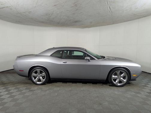 2014 Dodge Challenger R/T