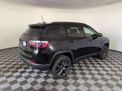 Diamond Black 2026 Jeep Compass Limited