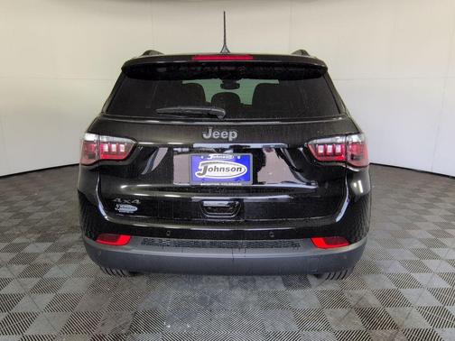Diamond Black 2026 Jeep Compass Limited