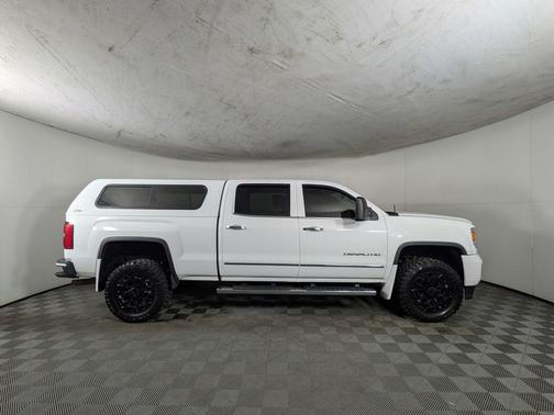 Summit White 2015 GMC Sierra 2500 Denali