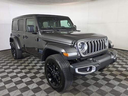 Granite Crystal Clearcoat Metallic 2025 Jeep Wrangler 4xe Sahara