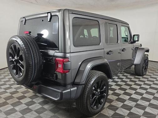 Granite Crystal Clearcoat Metallic 2025 Jeep Wrangler 4xe Sahara