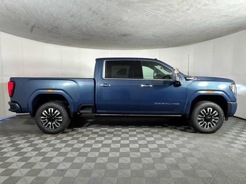 Metallic 2026 GMC Sierra 2500 Denali Ultimate
