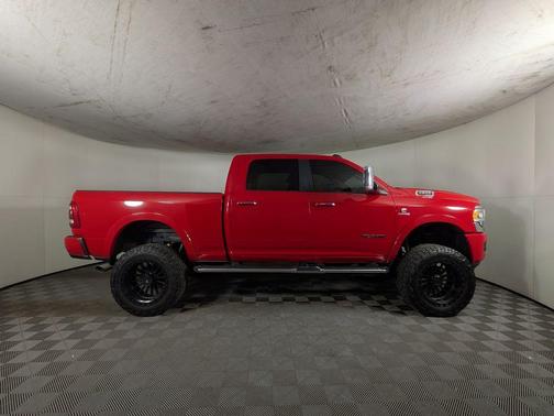 Flame Red Clearcoat 2022 RAM 2500 Laramie