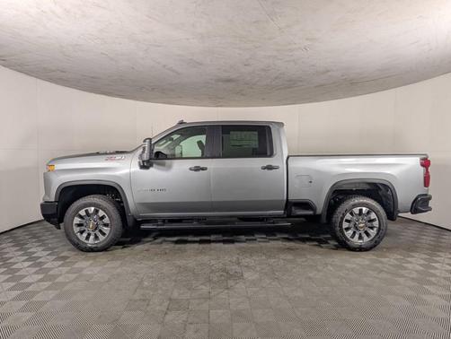 2026 Chevrolet Silverado 2500 Custom