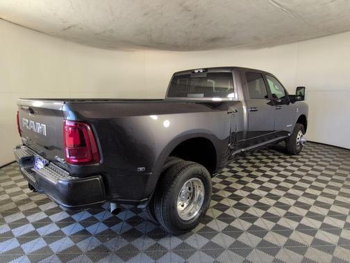 Granite Crystal Clearcoat Metallic 2026 RAM 3500 Laramie