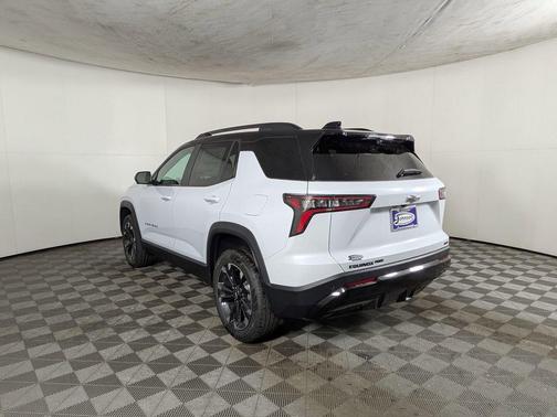 Polar White 2026 Chevrolet Equinox RS