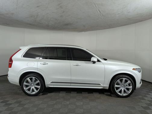 2017 Volvo XC90 T6 Inscription