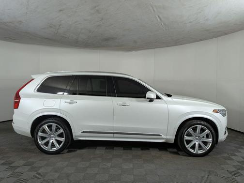 2017 Volvo XC90 T6 Inscription