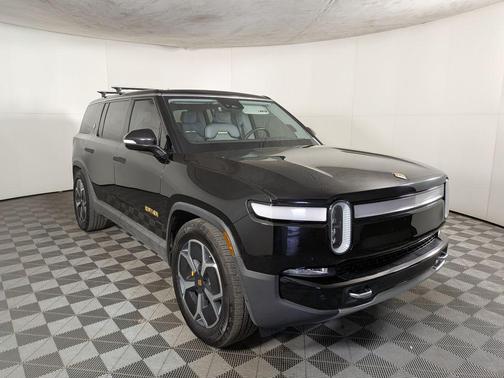2023 Rivian R1S Adventure Quad Motor Large Pack