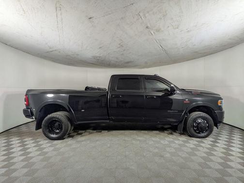 2020 RAM 3500 Laramie