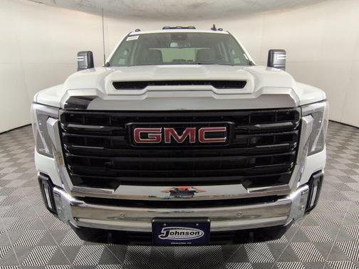 Summit White 2026 GMC Sierra 2500 Pro